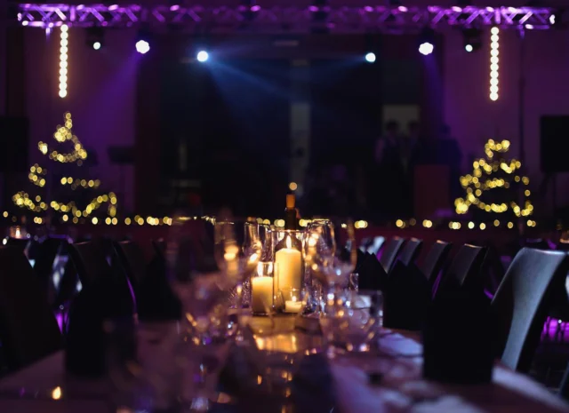 Wir freuen uns schon sehr auch in diesem Jahr den ELSA Winterball zu begleiten – mit #Food, #Drinks, #Sound, #Light und #Service von @delta.events  Bilder vom ELSA Passau Winterball 2022.  #event #eventservices #winterball #weihnachtsfeier #firmenfeier